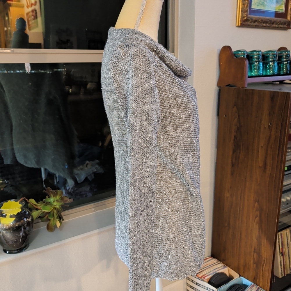 NWT Creasikery Women's Gray Sweater Size S Asymetrical With Fringe Long Sleeve - Picture 4 of 6